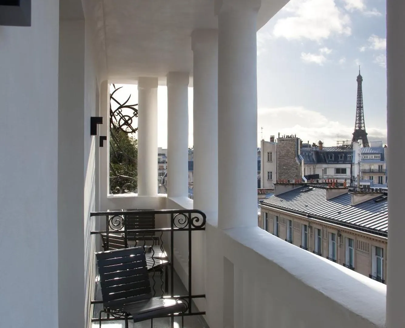 *****  Hotel Marignan Champs-Elysees Paris France